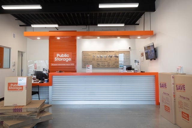 30×12 Self Storage Unit in Houston, TX 8610 Glenvista Street Houston, Texas 3