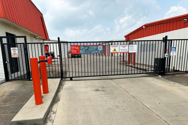 Public Storage  1015 Gould Drive in Bossier City, LA