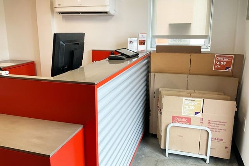 Property 786 image number 2