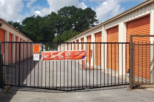 Public Storage  5715 Dorchester Road in North Charleston, SC