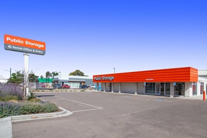 Denver, CO, Self-Storage Units Near 2190 S Federal Blvd | Public Storage®
