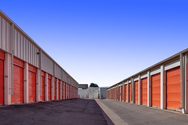 30×10 Self Storage Unit in Denver, CO 2190 S Federal Blvd Denver, Colorado 2