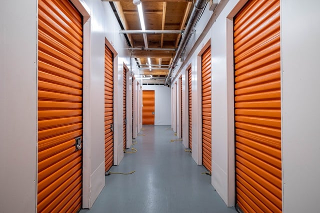 Property 79 image number 1