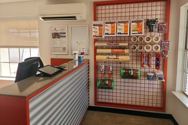 10×10 Self Storage Unit in Houston, TX 5151 S Shaver Street Houston, Texas 3