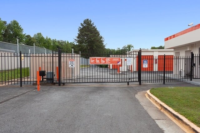 Public Storage  3375 N Druid Hills Road in Decatur, GA
