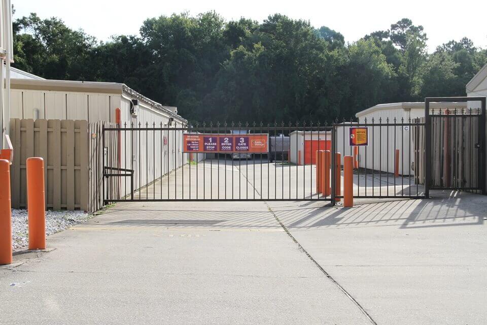Public Storage  8727 Philips Hwy in Jacksonville, FL