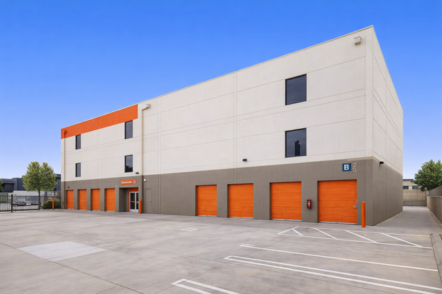 Property 8 image number 1