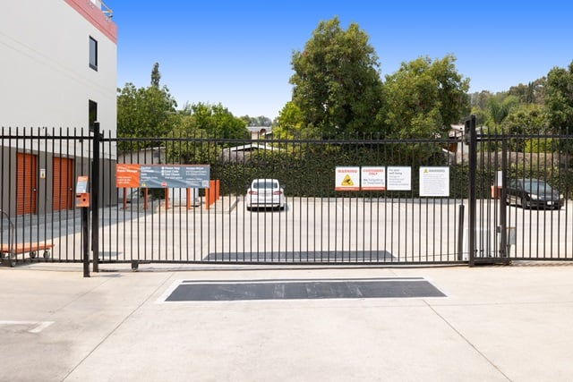 Property 80 image number 3