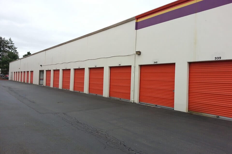 25×10 Self Storage Unit in Bellevue, WA 13640 Bel Red Road Bellevue, Washington 2