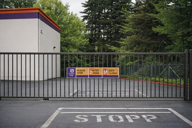 Property 81 image number 3