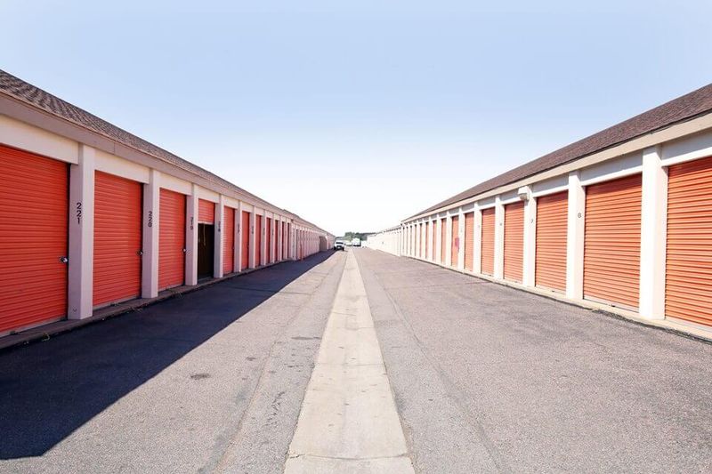 Property 811 image number 1