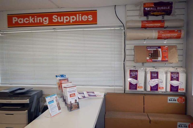 Property 813 image number 2