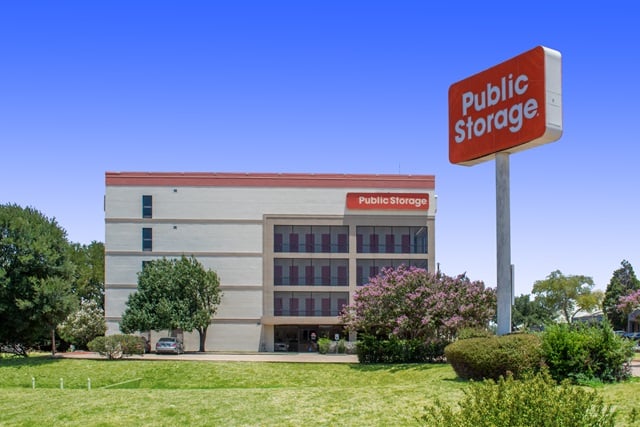 20 x 10 Public Storage: Self Storage Unit in Austin, Texas