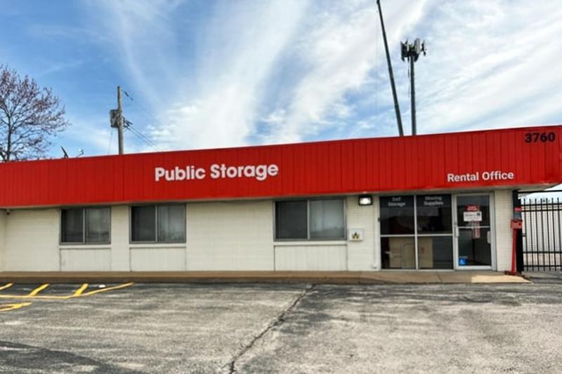 Public Storage