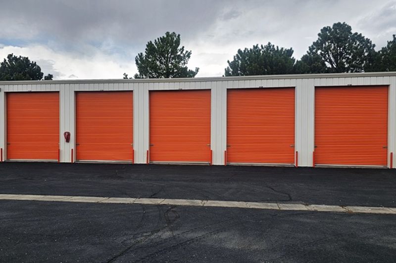 Property 824 image number 1