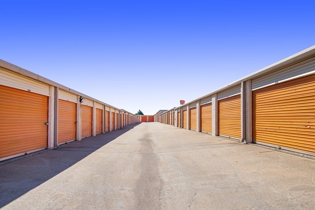 Public Storage in Oklahoma City, OK  2809 W I 240 Service Rd Ste 405 2