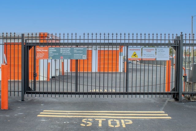 Property 83 image number 3