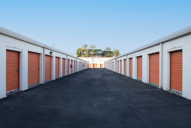 Property 836 image number 1