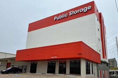 Property at 21701 - DALLAS / MOCKINGBIRD - HWY 75 image number 0