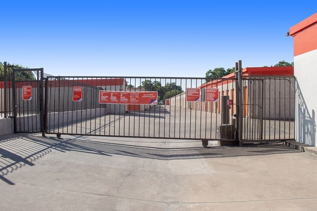 Public Storage  1822 West Kingsley Road in Garland, TX