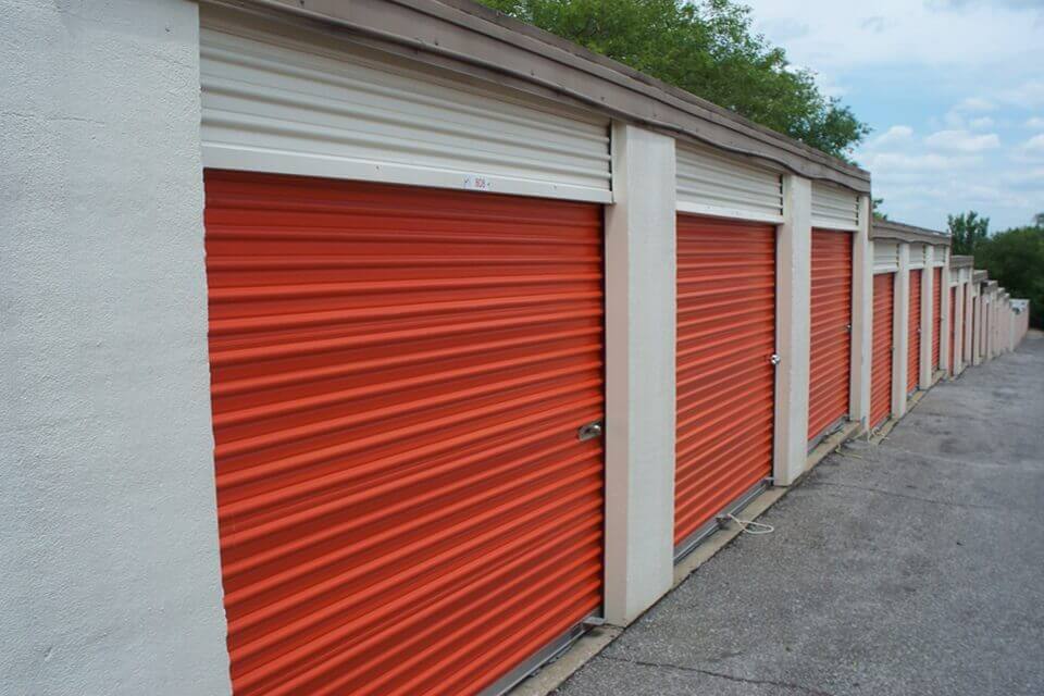 30×10 Public Storage: Garage in Kansas City, MO 9527 James A Reed Road Kansas City, Missouri 2