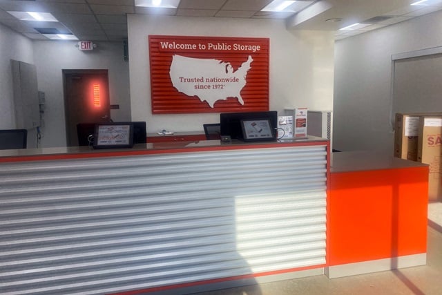 Property 863 image number 2