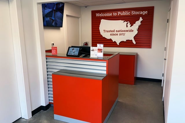 Property 869 image number 2