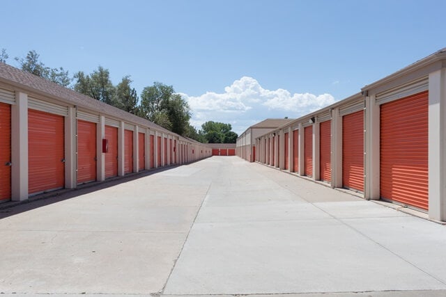 30×10 Self Storage Unit in Denver, CO 5080 Leetsdale Dr Denver, Colorado 2