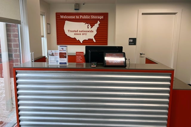 Property 881 image number 2