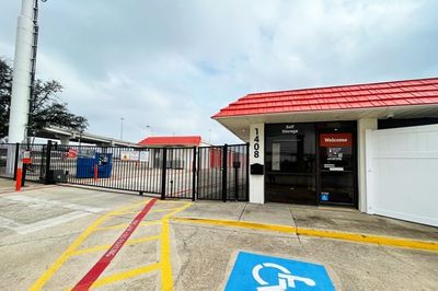 Property at 20705 - Grand Prairie/ I-30 - Hwy 161            image number 0