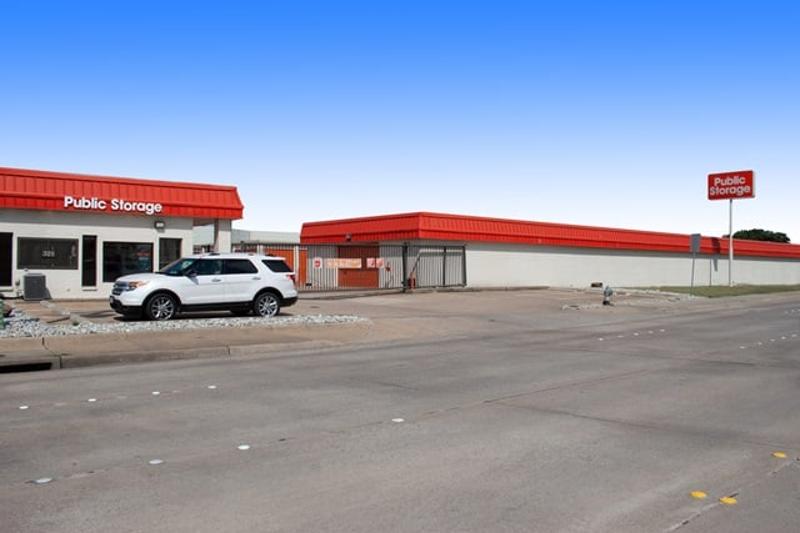 Public Storage