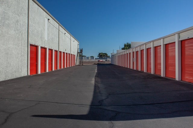 Property 887 image number 1