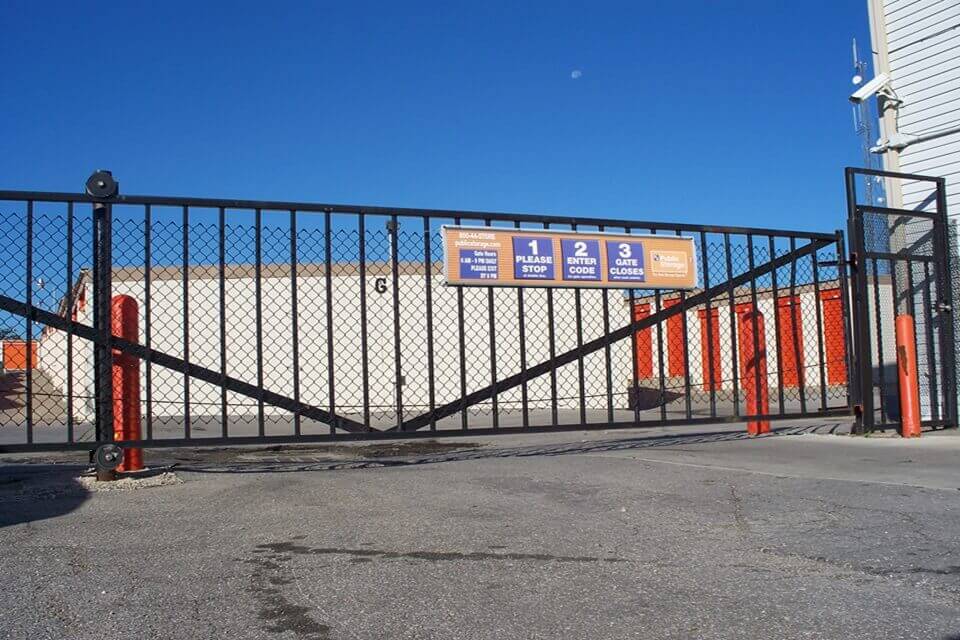 Public Storage  8601 East 67th Terrace in Raytown, MO