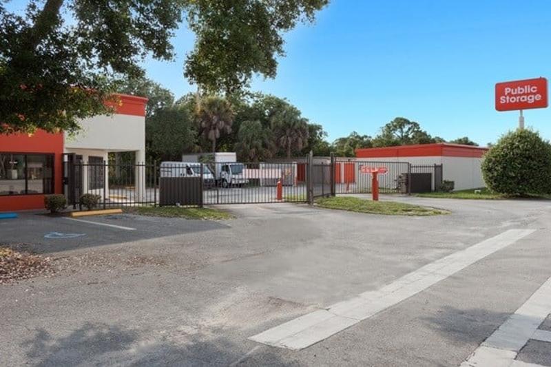Public Storage