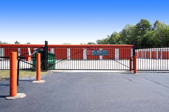 Public Storage  2028 S Willow Street in Manchester, NH
