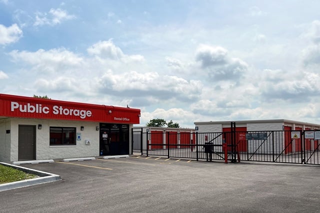 Public Storage  1001 W 111th Street in Chicago, IL