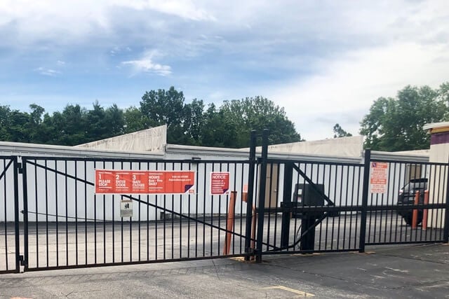 Public Storage  2956 N Lindbergh Blvd in St Louis, MO
