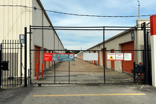 Public Storage  3900 Tchoupitoulas Street in New Orleans, LA