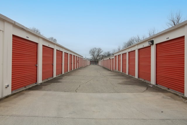 Property 921 image number 1