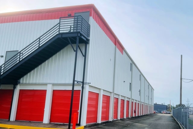 Property 935 image number 1