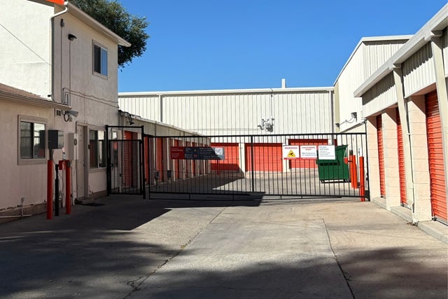 Public Storage  1545 E 3900 South Street in Salt Lake City, UT