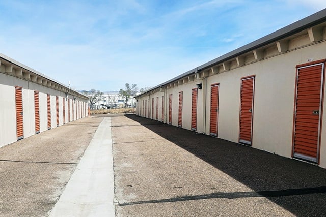 Property 945 image number 1