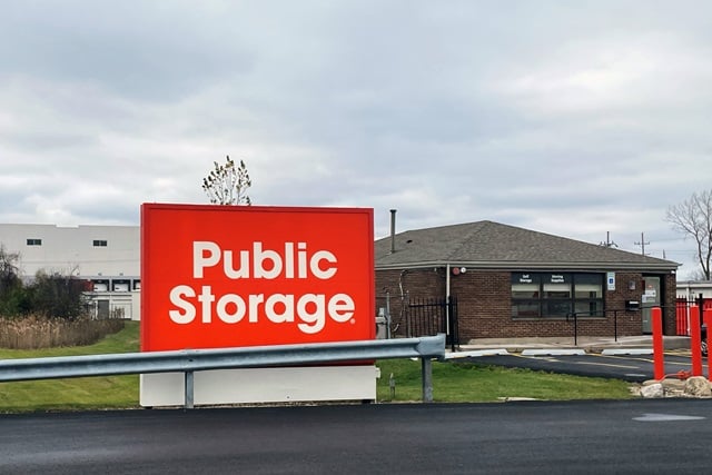 30×10 Self Storage Unit in Carol Stream, IL 499 Phillips Court Carol Stream, Illinois