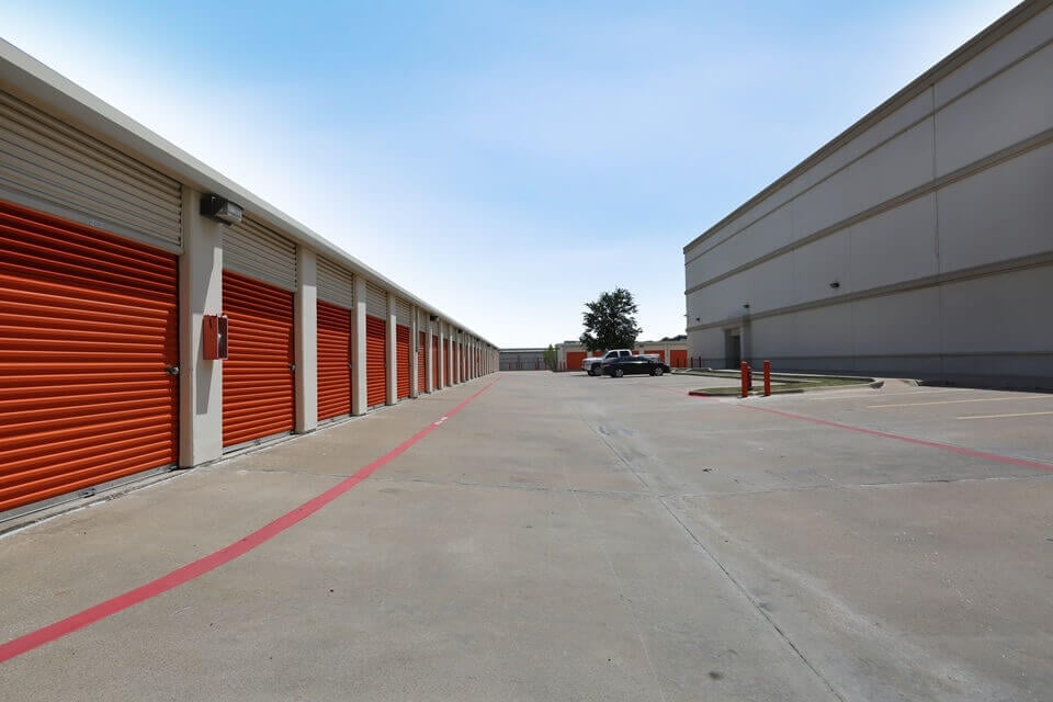 Public Storage  5623 Rufe Snow Drive in North Richland Hills, TX