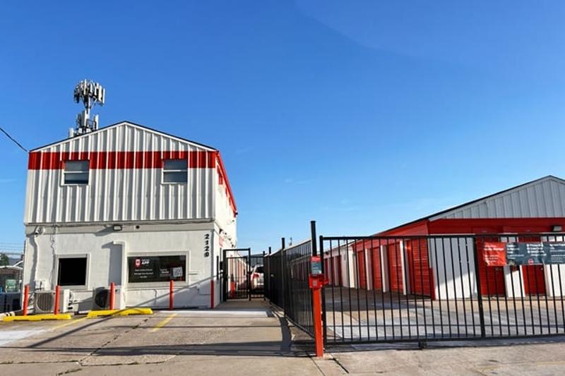 Public Storage