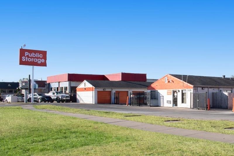 Public Storage