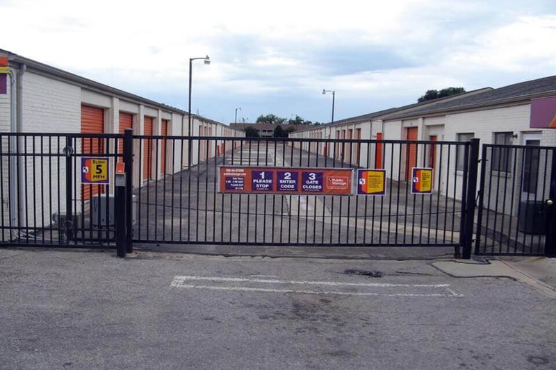 Property 966 image number 3