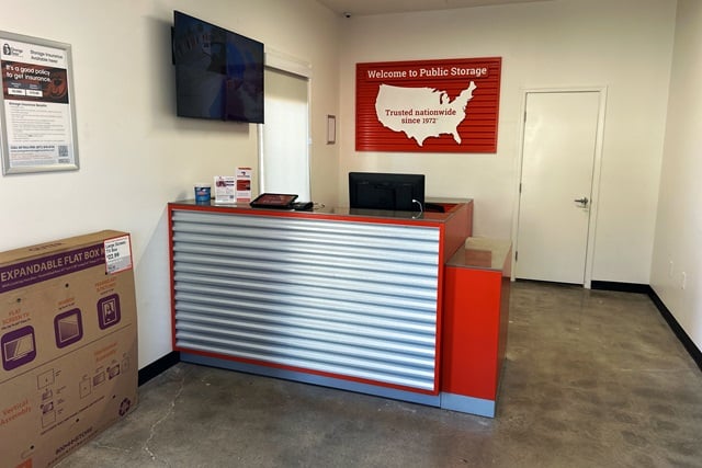 Property 975 image number 2