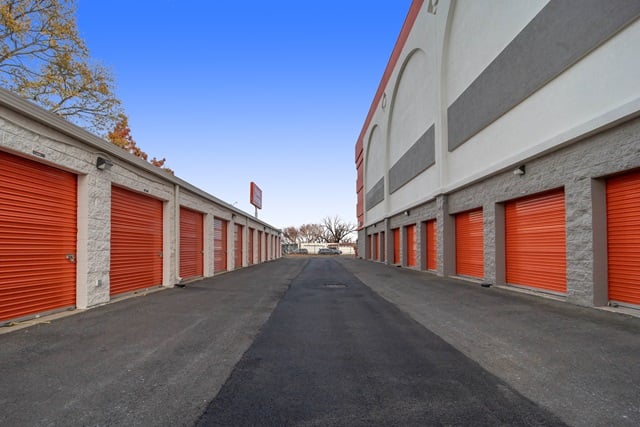 Storage Units Near Alexandria Va