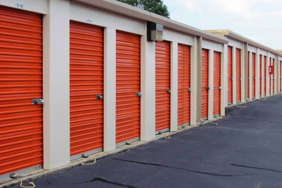 20×10 Public Storage: Self Storage Unit in Durham, NC 3402 Ambridge Street Durham, North Carolina 2